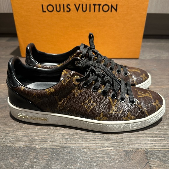 LV Frontrow Sneakers - Picture 2 of 5